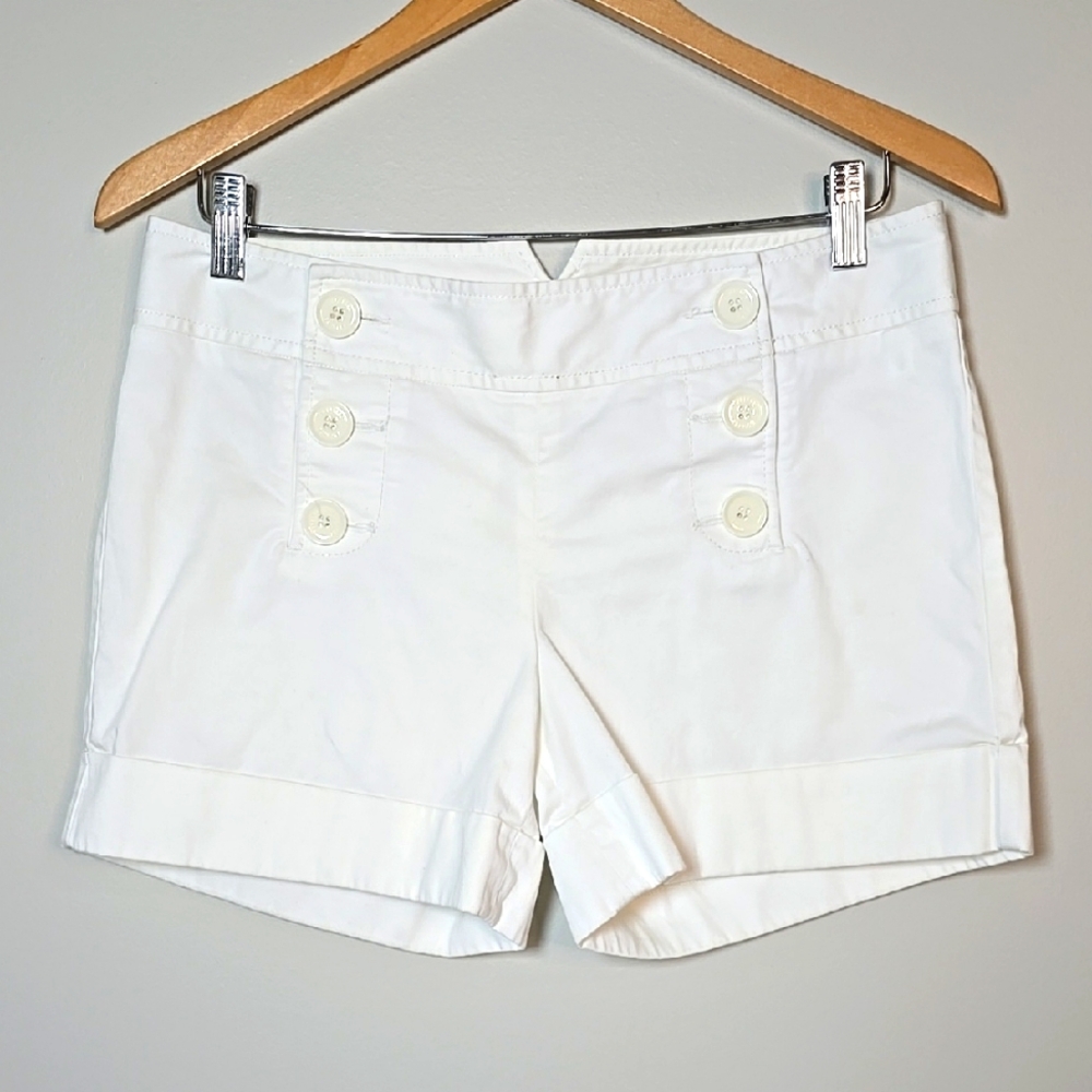 EXPRESS Design Studio White Button-Front Sailor Shorts Size 6